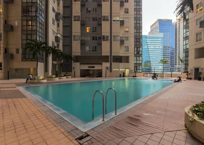 Devi 2br Bgc Taguig 4*